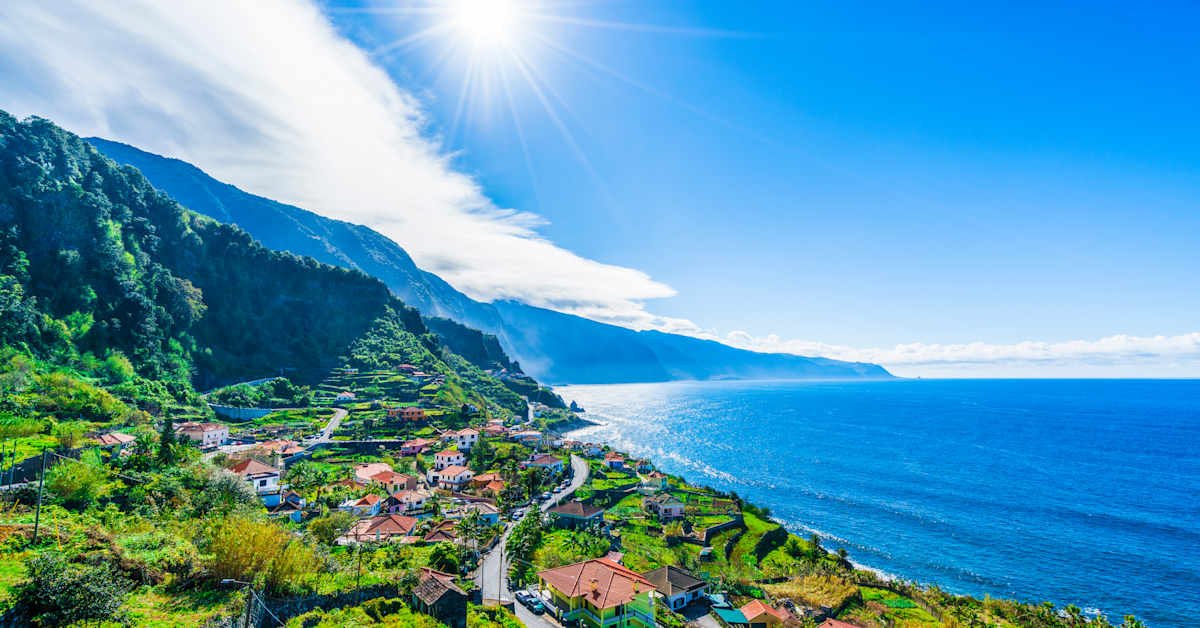 Porto - Ponta Delgada: Viagem Fácil